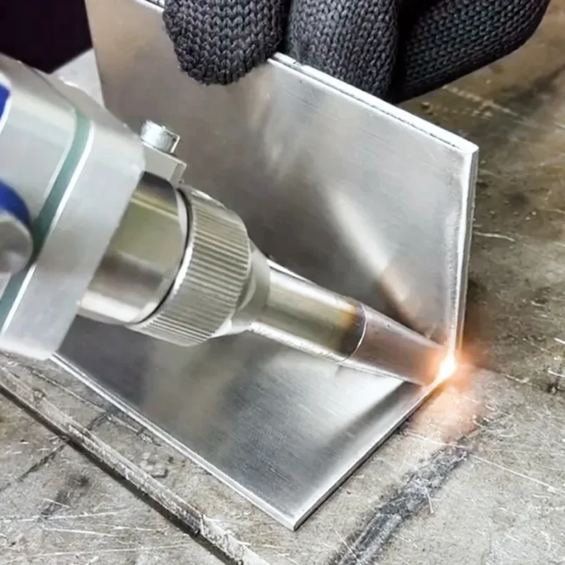 Handheld-Fiber-Laser-Welding-Machine_V